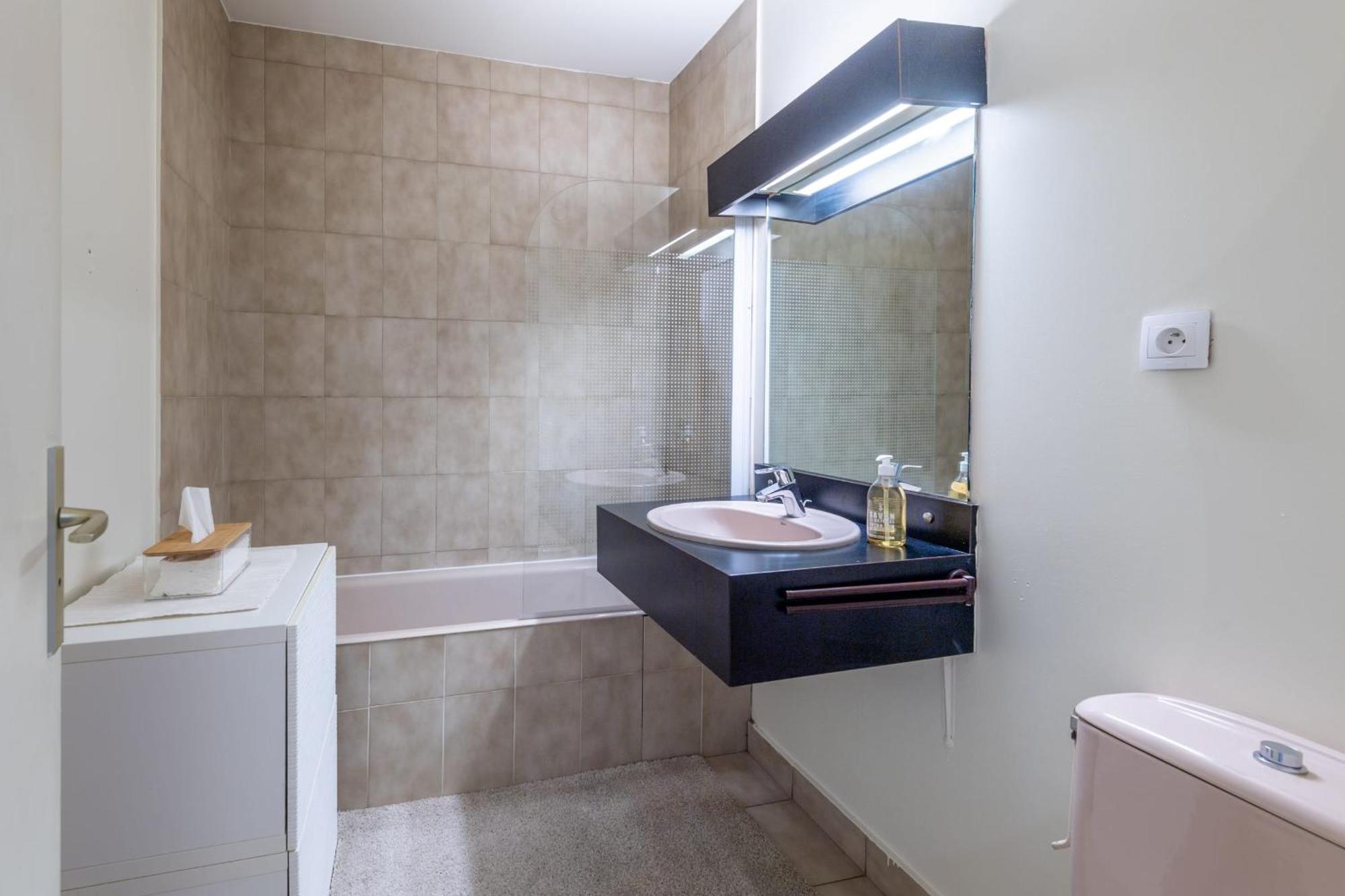 Revon - City Center Flat อานซี ภายนอก รูปภาพ